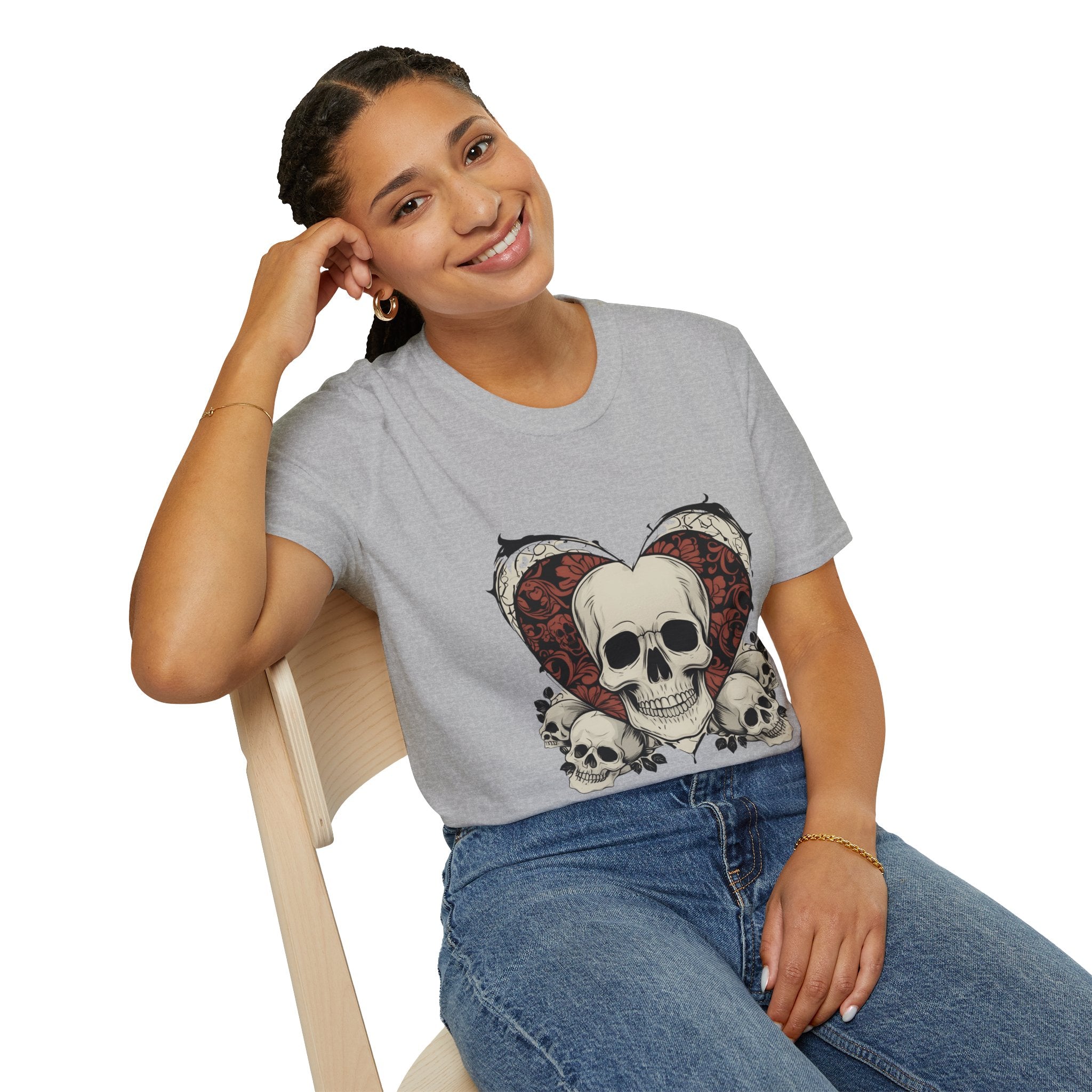 Skull Heart Graphic Tee - Edgy Unisex T-Shirt for Halloween, Gothic Style, Alternative Fashion, Gift for Her/Him